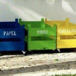 Reciclagem com caixotes e garrafas pet (8)